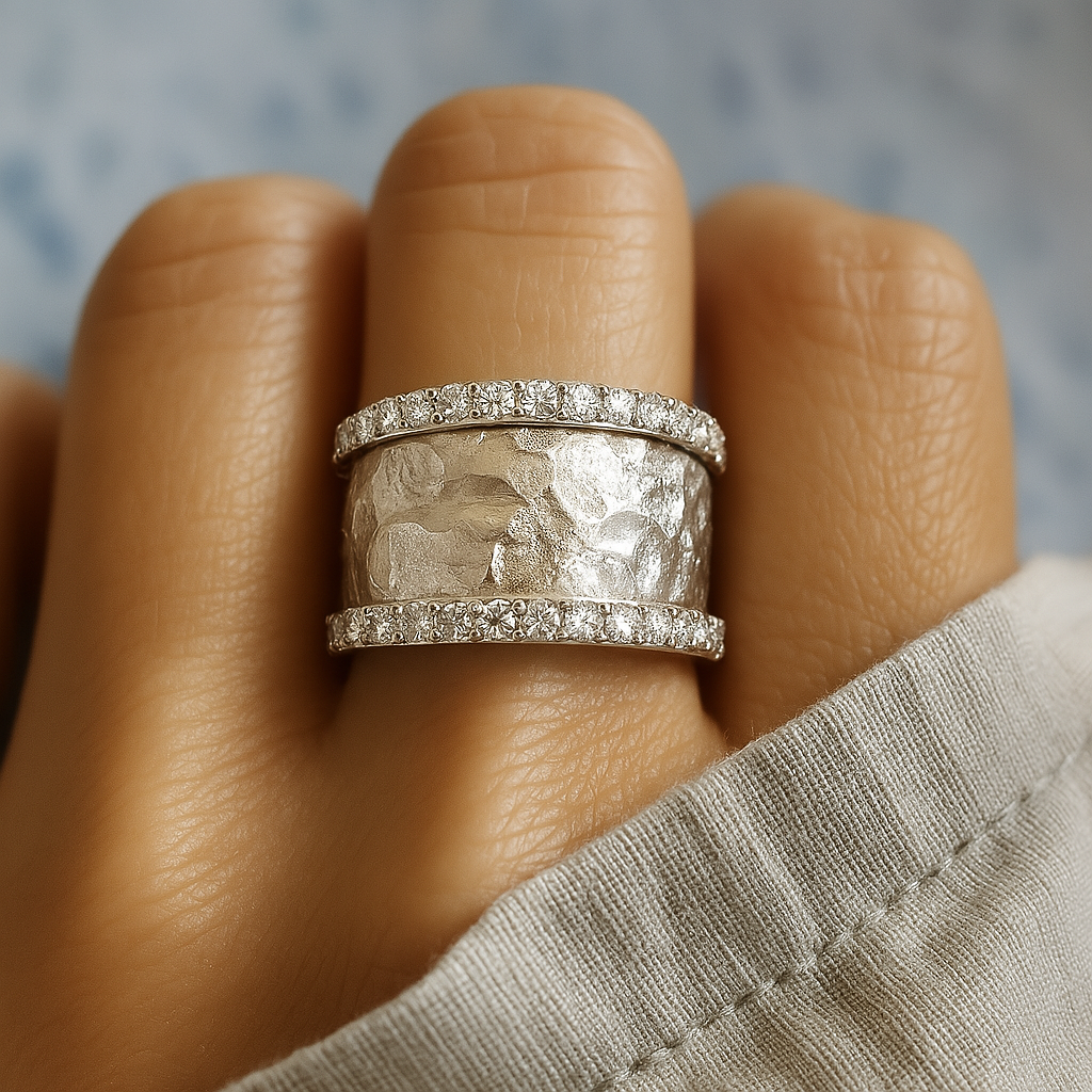 Vintage Silvered Zirconia Ring | Last day 80% off!