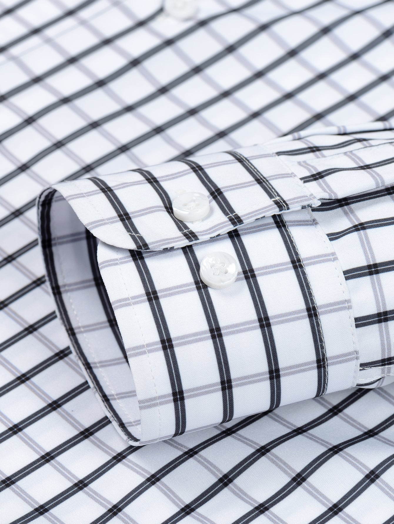 Button-down long-sleeve checked shirt | Last day 80% off!