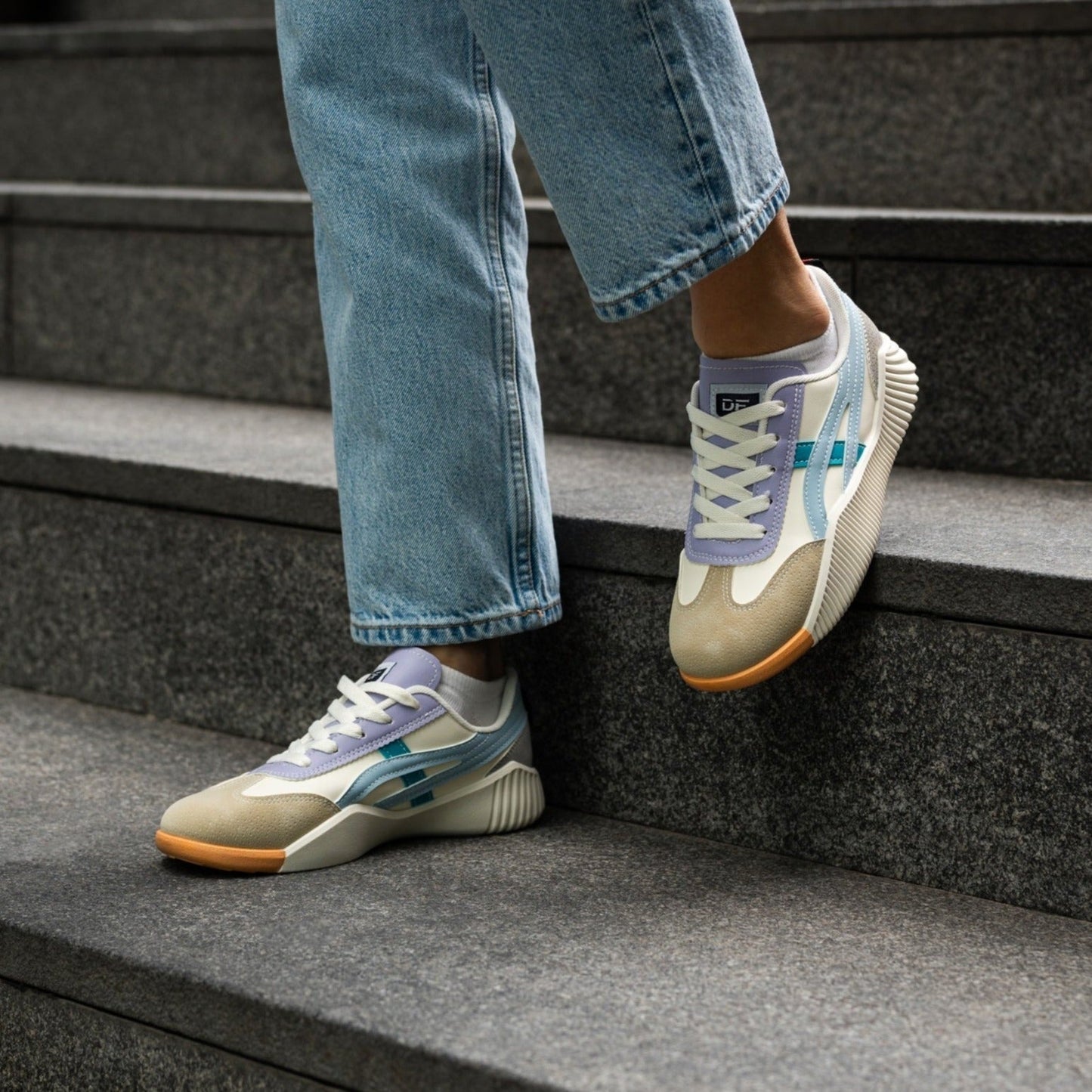 Ultra Comfortable Vintage Sneakers | Last Day 80% Off!