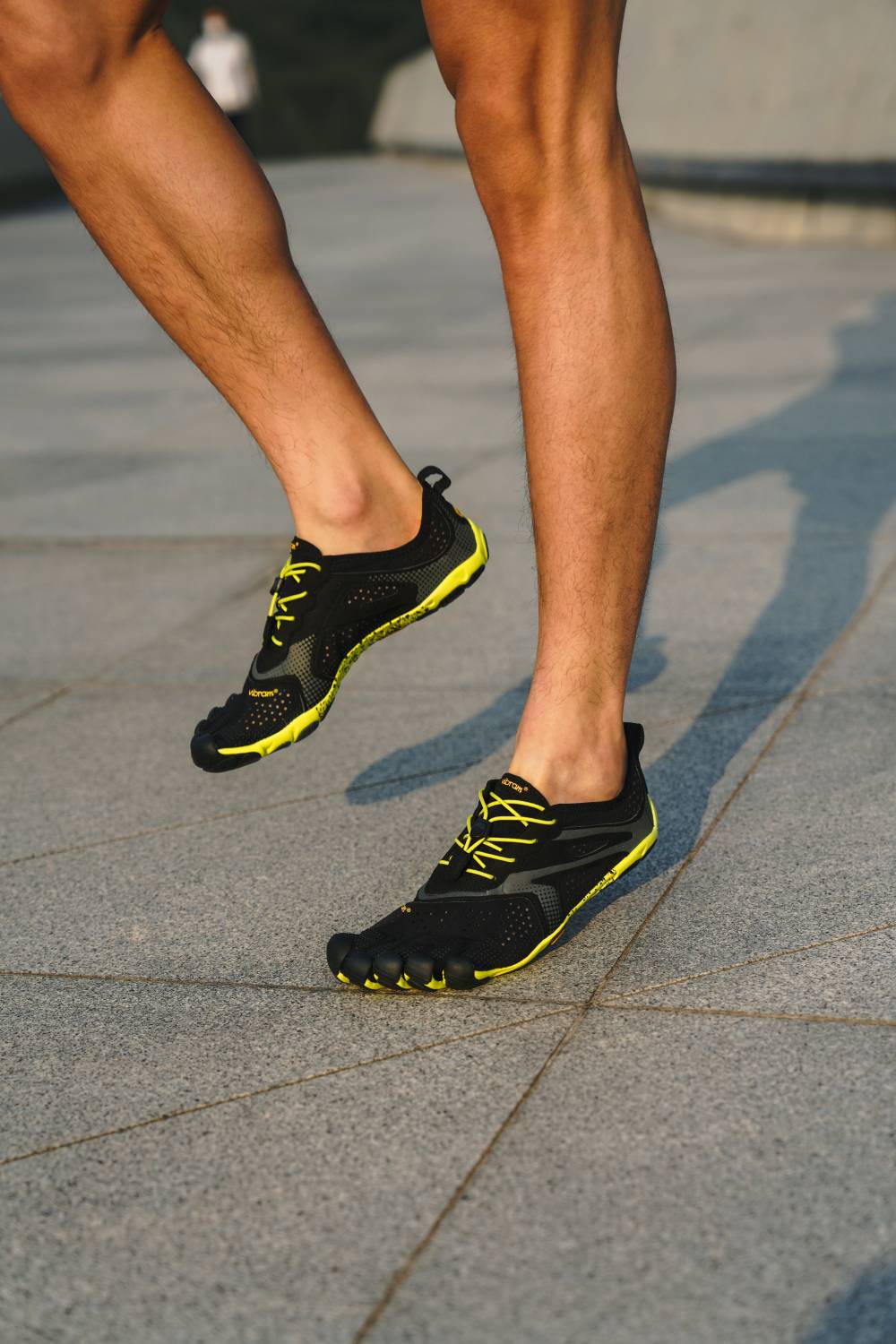 V-Run Men's Barefoot Running Footwear - Black